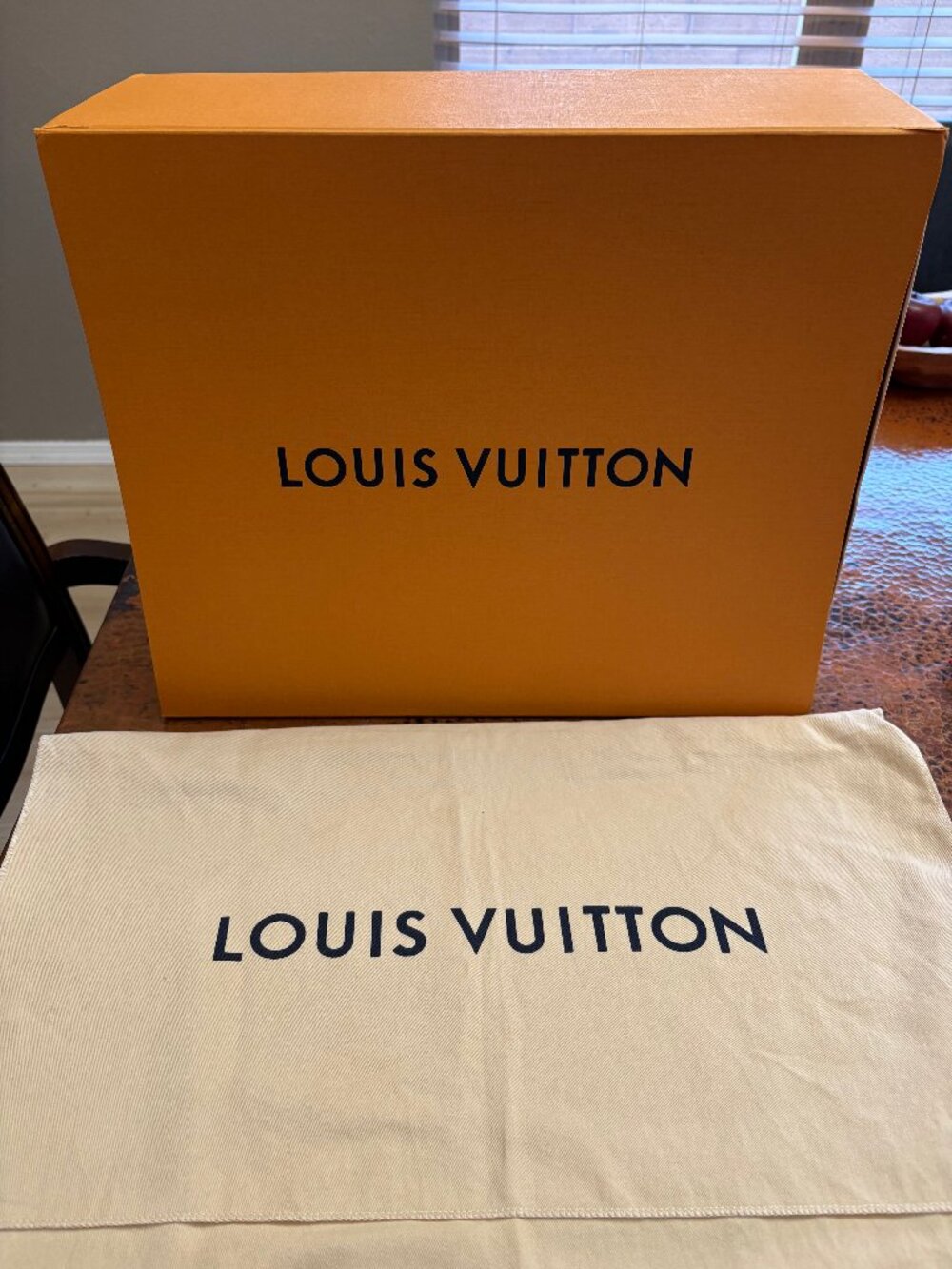 NEW Louis Vuitton Escale Neverful MM - Picture 8 of 8